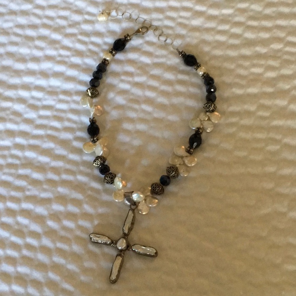 Black and White Cross